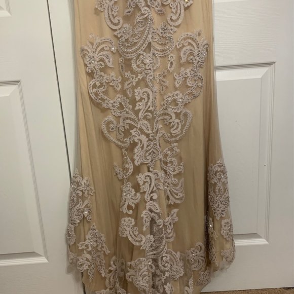 Beaded Lace Wedding/Evening Gown - Picture 7 of 8